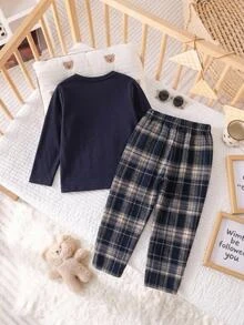 SHEIN 2pcs Kids Young Boy Minimalist Solid Color Crew Neck Long Sleeve T-Shirt With Pocket And Woven Plaid Pattern Long Pants, Loose Casual Pajama Set, Soft Comfortable Loungewear Set, Suitable For All Seasons, Suitable For Home Wear - Navy Blue - View 4