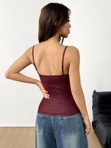 SHEIN Raffinéa Camiseta de tirantes de espagueti de licra en color burdeos, de estirado alto y diseño minimalista y sexy - Burdeos - Ver 2