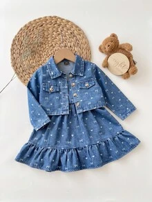 SHEIN 2pcs/Set Baby Girl Blue Denim Loose Short Jacket & Heart Bow Pattern Cami Dress Western Cowgirl - Blue - View 2