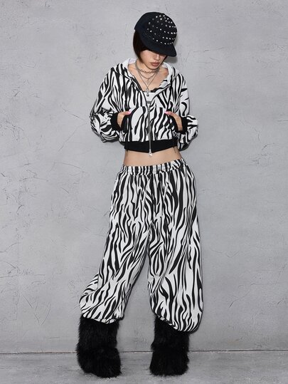 Street Life Women's Loose Zebra Stripe Streetwear Grunge Punk Y2k Vintage Distressed Ribbed Sweatshirt Niche Versatile Rave Concert White And Black
