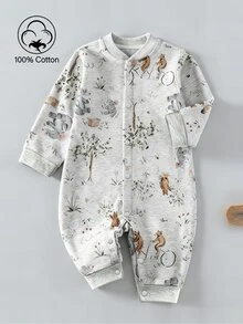 SHEIN Vintaside Kids 这款柔软舒适的长袖婴儿连体衣专为0-18个月的男婴设计，采用2026春夏新款时尚基础款，做工精良，饰有可爱的森林大象派对数码印花，充满萌趣气息。它是一款新生儿一体式服装，采用全开襟按扣设计，方便穿脱，适合宝宝日常休闲、度假和旅行穿着。 - 淺灰色 - 查看 2