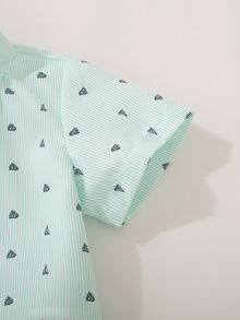 SHEIN 2pcs/Set Young Boys Allover Print Short Sleeve Casual Button-Front Shirt And Shorts Set - Multicolor - View 7
