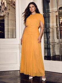 Anewsta Spring/Summer New Solid Color Elastic Mesh Soft Delicate Round Neck Gathered Design Plus Size Women Long Dress - Pale Yellow - View 7