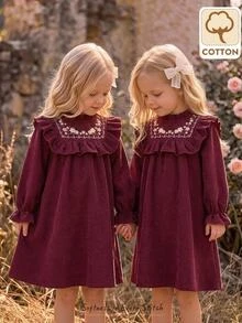 SHEIN 女童秋冬保暖內裡加厚刺繡燈芯絨假日派對洋裝 - 紅色 - 查看 7