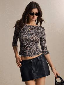 Poéselle Women's Leopard Print Fitted Crop T-Shirt – Boat-Neck Three-Quarter Sleeve Y2K Going-Out Top Winter Clothes Y2k Basic Tops Going Out Tops Brown Top - Multicolor - View 2