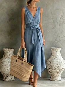 SHEIN Holidaya 優雅V領休閒收腰不對稱綁帶女裝洋裝，女款春/夏洋裝，度假、外出、Y2K、春季、夏季、返校、休閒、海灘、商務、百搭，女款藍色洋裝 - 藍色 - 查看 8