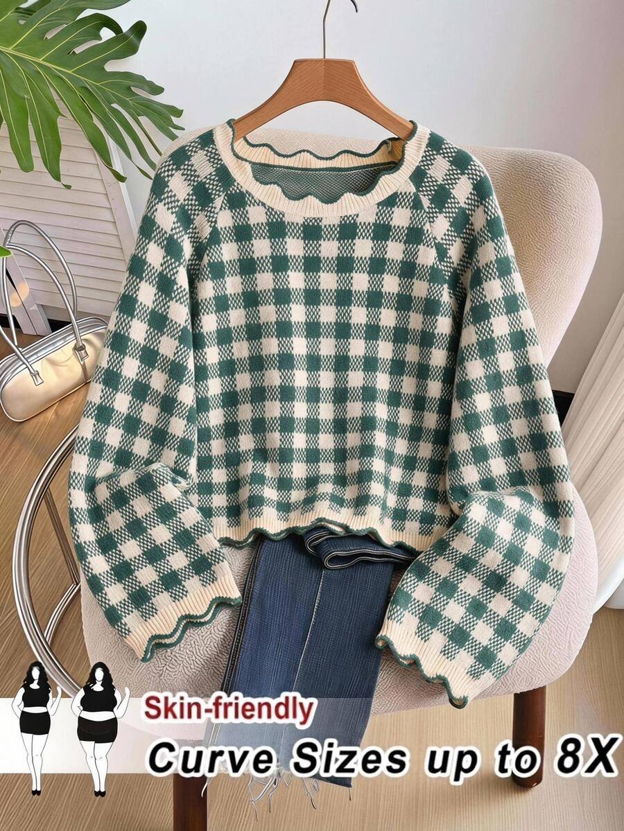 SHEIN CURVE+ 大尺碼女款圓領格紋時尚休閒綠色毛衣,聖誕冬季款 - 彩色 - 查看 1
