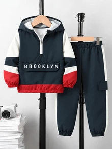 SHEIN Explorewe 2件組小男孩對比色拼接長袖半拉鍊連帽休閒套裝連帽衫 秋季 - 彩色 - 查看 3