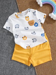 SHEIN 2pcs Baby Boy Outfit, Cartoon Bear Decor Collar Short Sleeve Cardigan Bear Print Shorts Set, Ribbed Fabric, Summer White Butter Yellow Cute Casual - Yellow - View 2