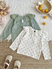 SHEIN 女嬰甜美波點長袖T恤多件套裝，春秋嬰幼兒荷葉邊大領內搭上衣，適合女嬰日常休閒、公園散步、家庭出遊，白色波點款柔軟甜美，綠色鏤空領款清新時尚 - 彩色 - 查看 2