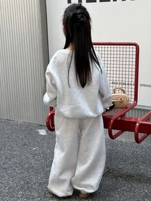 Dazy Kids Tween Girl Letter Print Long Sleeve Sweatshirt And Pocket Pants Set Hoodies Fall - Grey - View 6