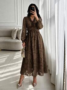 Modelyn 女款棕色V領荷葉邊長袖中長洋裝，優雅飄逸A字秋季洋裝，端莊婚禮賓客晚宴禮服 - 棕色 - 查看 4