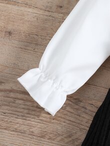 SHEIN 小女孩層次感羅紋針織洋裝搭配荷葉邊背心白色襯衫開衩下擺 2件套學院風可愛秋季套裝 - 黑色 - 查看 6