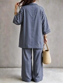Linhara CURVE 大尺碼女款條紋細肩帶上衣、長褲與開襟外套休閒套裝 - 藍色 - 查看 2