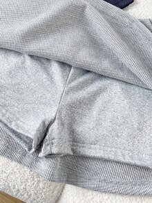 SHEIN 女童 2 件組秋冬滑板裙，黑色與灰色純色高腰針織喇叭迷你裙，柔軟透氣棉混紡青少年女孩休閒校園裙 - 彩色 - 查看 4