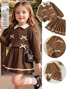 SHEIN 女童 2 件套套裝 4-7 歲，棕色華夫格針織 Polo 長袖上衣配蝴蝶結與百褶裙，秋冬棉質休閒服飾套裝 - 杏色 - 查看 4