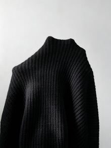 SHEIN 韓系慵懶風女款 V 領針織毛衣，春夏秋冬款，長袖寬鬆短版休閒針織衫 - 黑色 - 查看 4