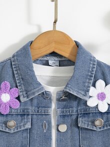 SHEIN 1件女款甜美可愛風水洗藍色斜紋織布3D毛巾刺繡白色與紫色對比大花飾領單排扣胸袋開襟長袖短夾克，適中厚度寬鬆版型，適合日常外出、返校、購物、旅行、聚會，春秋穿搭百搭外套 - 藍色 - 查看 8