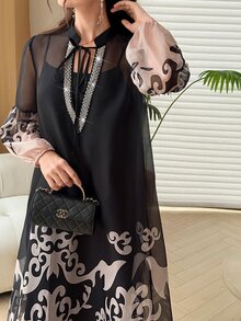 Mulvari 優雅花卉印花V領珍珠飾邊拼接長袖燈籠袖內襯女款阿拉伯風洋裝 - 黑色 - 查看 8