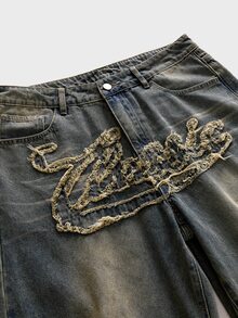 AXEPEAK 男士水洗藍色百褶 3D 貓爪印花拼接刺繡做舊長褲 - 淺色水洗藍 - 查看 6