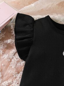 SHEIN 2件組小女孩甜美日常夏季裝飾裝扮套裝，荷葉袖上衣搭配3D花朵裝飾條紋花卉印花百褶裙 - 黑色 - 查看 6