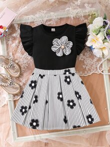 SHEIN 2件組小女孩甜美日常夏季裝飾裝扮套裝，荷葉袖上衣搭配3D花朵裝飾條紋花卉印花百褶裙 - 黑色 - 查看 4