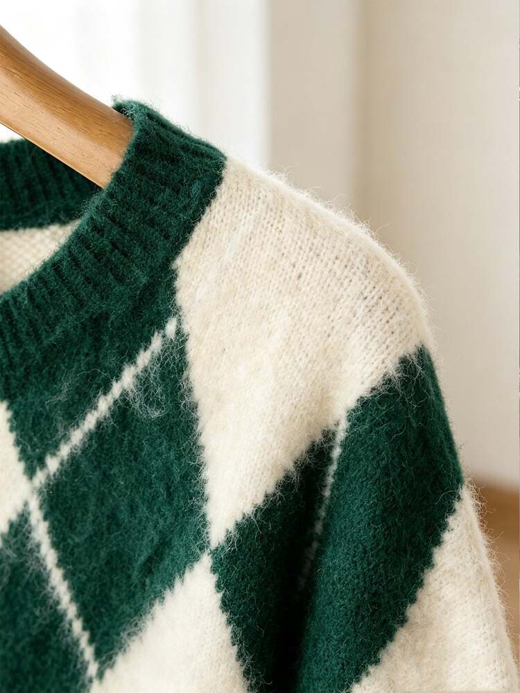 Grovea Jacquard Vintage Elegan Korset Belah Ketupat Rajutan Warna Kontras Longgar Ukuran Plus Sweater Pullover untuk Wanita Wisuda Seragam Keluarga Warna Hijau Tua Musim Gugur - Dark Green - View 6