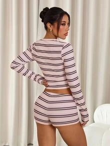 SHEIN PETITE Bộ 2 món áo tay dài kẻ sọc và quần short nữ phong cách thường ngày thoải mái - Nhiều màu - Xem 2