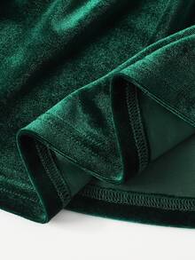 SHEIN Gaun Anak Perempuan Remaja, Gaun Pesta Natal, Gaun Pesta Musim Gugur, Gaun Beludru Hijau Polos Berkerut, Gaun Piknik Musim Gugur Lengan Panjang dengan Hiasan Berkerut dan Rumbai - Dark Green - View 8