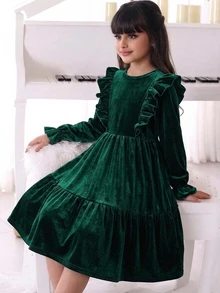 SHEIN Gaun Anak Perempuan Remaja, Gaun Pesta Natal, Gaun Pesta Musim Gugur, Gaun Beludru Hijau Polos Berkerut, Gaun Piknik Musim Gugur Lengan Panjang dengan Hiasan Berkerut dan Rumbai - Dark Green - View 1