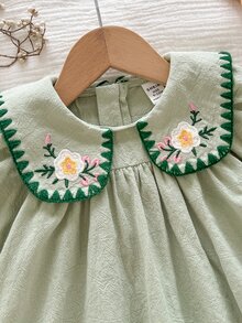 SHEIN Baby Girl Floral Embroidery Peter Pan Collar Flounce Sleeve Dress - Green - View 4