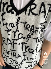 Claim Dot 男士休闲字母图案拼色边饰毛衣背心，秋冬 - 黑與白 - 查看 4