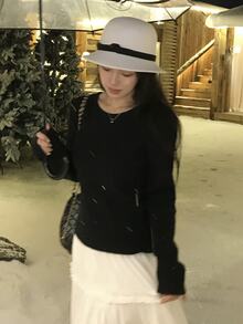 DAZY 女款圓領長袖後背打結設計時尚毛衣 秋季 - 黑色 - 查看 5