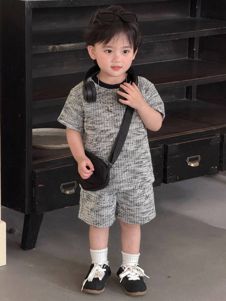 DAZY Baby Boy Round Neck Korean Style Short Sleeve Casual T-Shirt And Shorts Set Summer Toddler - Black - View 3