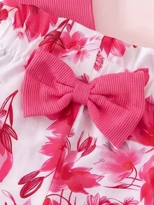 SHEIN 2件組少女荷葉邊圓領羅紋T恤與花卉印花短褲，棕色白色，夏季，套裝，家庭度假休閒穿搭 - 玫紅色 - 查看 6