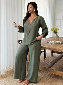 Weeklong Women's Plus Size Casual Short Sleeve Button Decor V-Neck Blouse And Straight Leg Pants 2 Pieces Set, Suitable For Daily Wear And Vacation Fall - Army Green - View 5