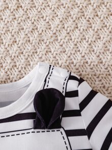 SHEIN Baby Boy Cute Dinosaur Print Soft Comfortable Romper, Suitable For Daily Wear, Holiday Gift Family Matching Photoshoot Black And White Striped Summer - Black and White - View 5