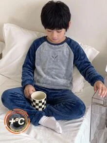 SHEIN Tween Boy Colorblock Patchwork Letter Embroidery Plush Fabric Loungewear 2 Pieces Set - Navy Blue - View 1
