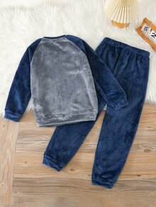 SHEIN Tween Boy Colorblock Patchwork Letter Embroidery Plush Fabric Loungewear 2 Pieces Set - Navy Blue - View 2