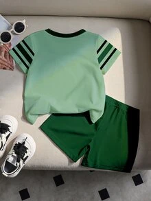 SHEIN 2件組男嬰運動風綠色橫條紋騎士Logo短袖圓領夏季度假可愛棒球套裝 - 彩色 - 查看 4
