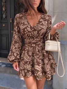 TaskSense Autumn/Winter New French Bohemian Vintage Floral Print V-Neck Button-Up Cinched Waist Lantern Sleeve Dress - Brown - View 4