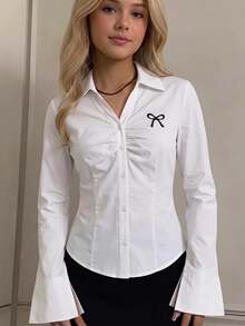SHEIN 青少年女孩秋季上衣休閒街頭風可愛蝴蝶結刺繡襯衫套裝 白色 度假返校派對海灘假期 - 白色 - 查看 2