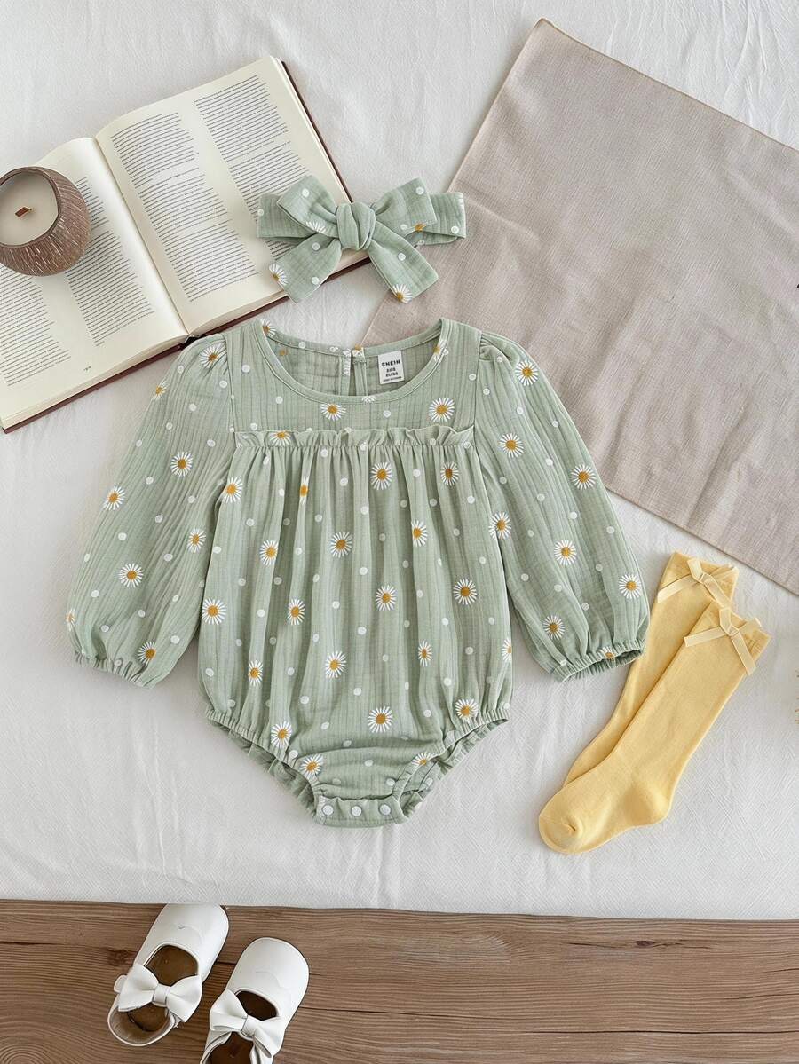 SHEIN 2件組可愛兔子刺繡與毛球裝飾女嬰連身衣吊帶套裝，夏季嬰兒穿搭，秋季穿搭
