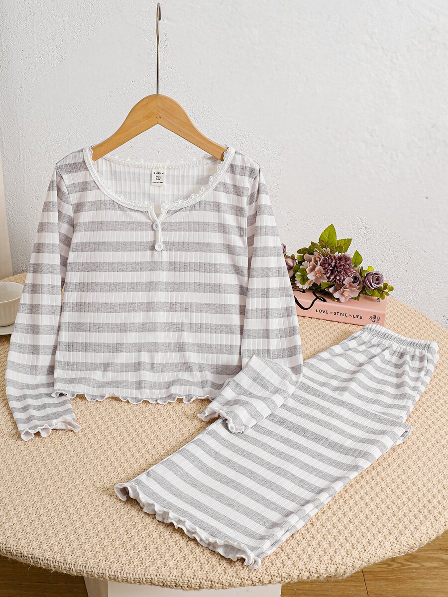 SHEIN Kids Tween Girls Striped Pattern V-Neck Half-Button Scalloped Long Sleeve Pants Soft Comfortable Loungewear Pajama Set 2pcs - Multicolor - View 1