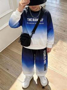 SHEIN 小男孩字母印花漸層拼色運動衫與慢跑褲2件組休閒運動套裝，適合秋冬校園、戶外與日常穿著 - 藍色 - 查看 1
