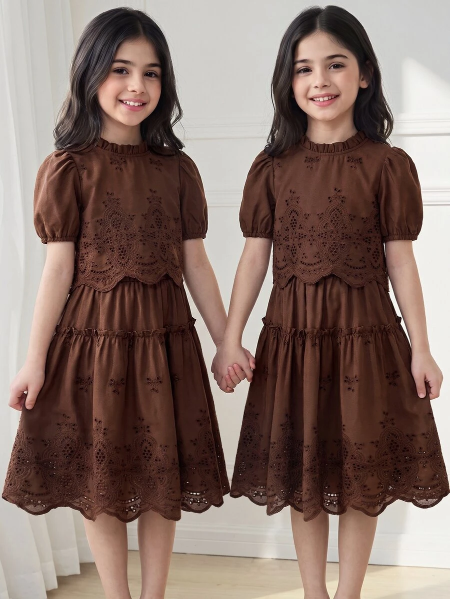 SHEIN Tween女孩 2件組兒童夏季深棕色休閒可愛奶牛女孩家庭套裝韓版短袖森系上衣度假款