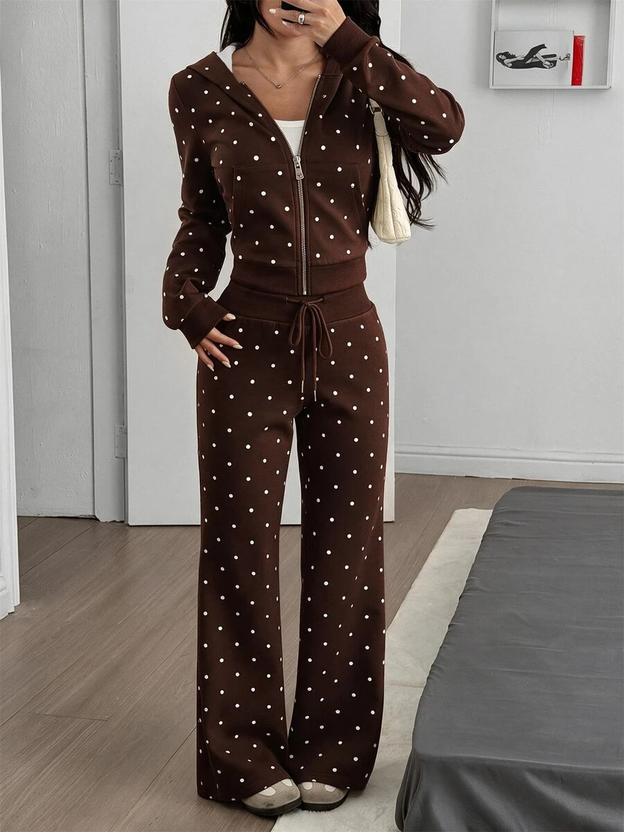 SHEIN EZwear 女款波點印花修身衛衣與喇叭褲套裝,適合外出穿搭、返校季、街頭風、Y2K風格服飾 - 棕色 - 查看 1