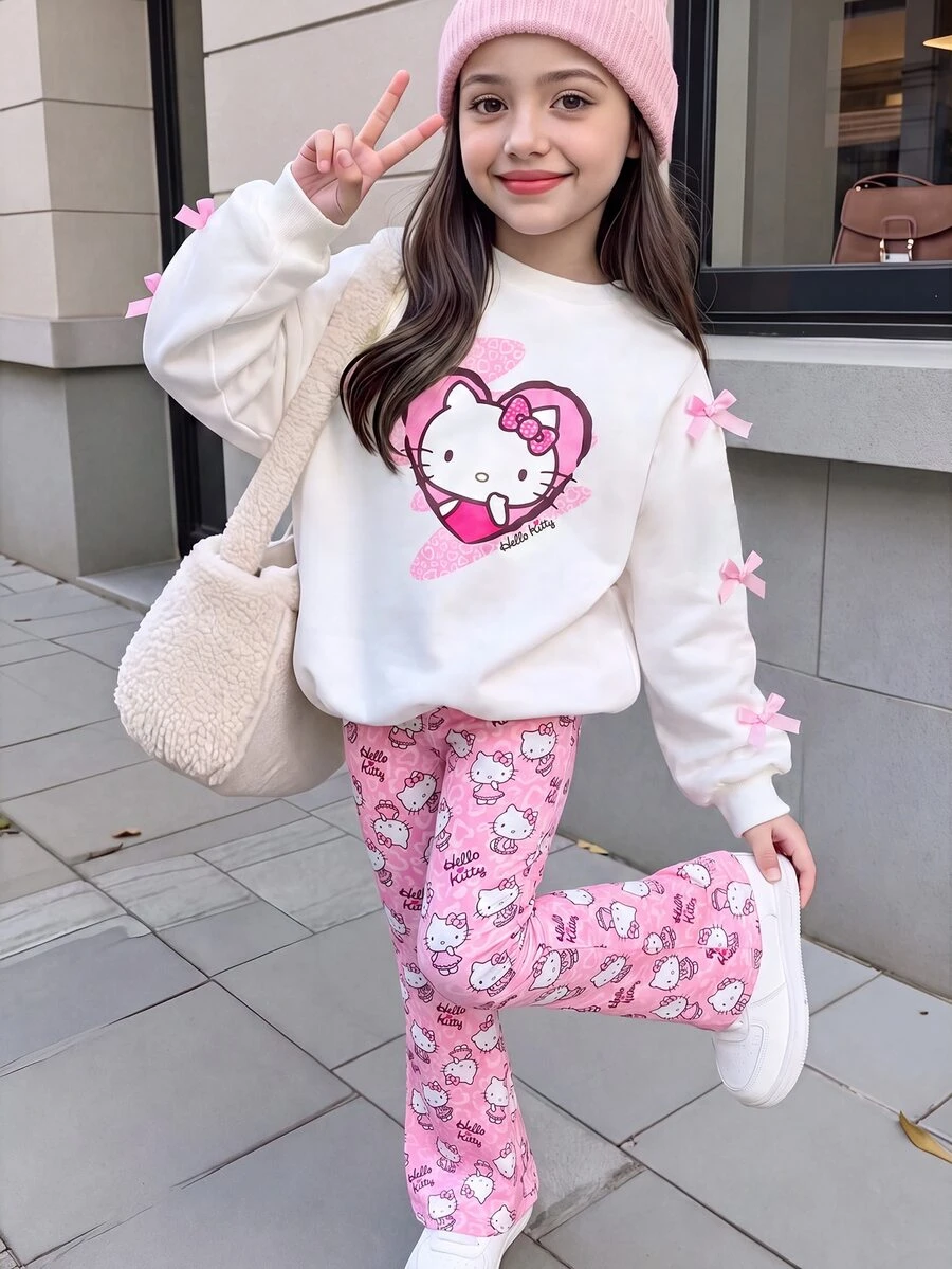 HELLO KITTY AND FRIENDS | SHEIN طقم واحد للبنات بتصميم قلب وفيونكة، سويت شيرت صوف بياقة دائرية + بنطلون واسع بطبعة شاملة، ملابس داخلية/خارجية للربيع/الخريف - متعدد الألوان - مشاهدة 1