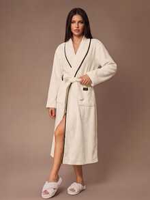 Lazeform Ribbed Plush INS Casual Contrast Trim Beige Long Sleeve Lapel Pocket Black Patch Decor Women's Robe - Beige - View 1