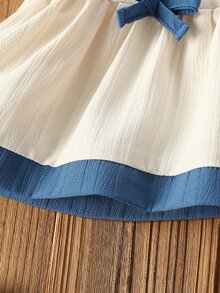 SHEIN 2件組女嬰可愛端莊花卉刺繡翻領無袖上衣與長褲套裝 夏季校園家庭親子穿搭 米白色天藍色 - 彩色 - 查看 9